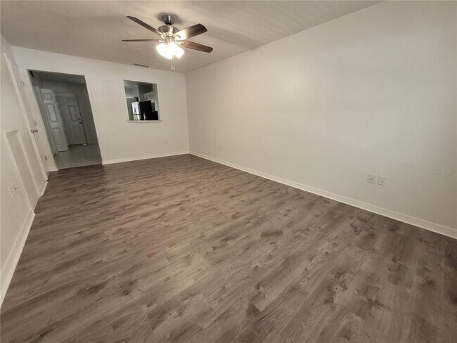 Building Photo - 2348 SW 42nd Dr