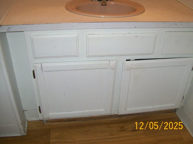 Building Photo - 3098 Springhill Rd