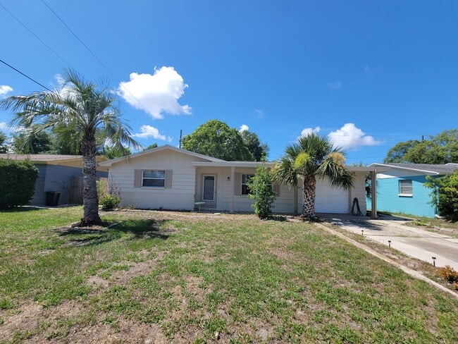 Primary Photo - 3340 Beacon Square Dr