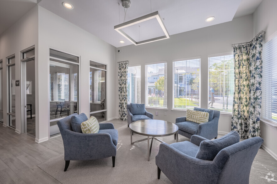 Community Center - The Palms at Town Center