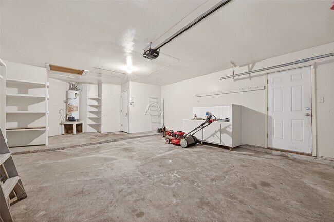 Building Photo - 2803 Fir Crest Ct