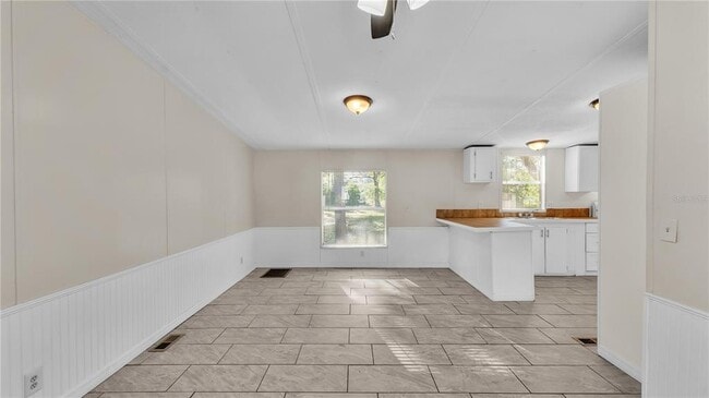 Building Photo - 8638 Gibson Oaks Dr