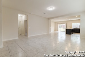 Building Photo - 1302 Petunia Blf