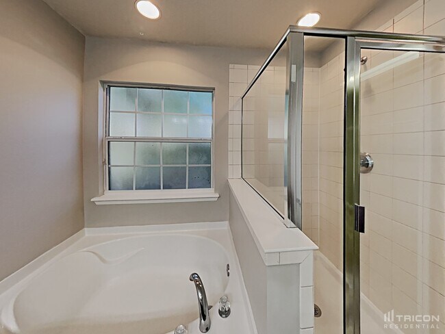 Building Photo - 11632 Huckba Ct