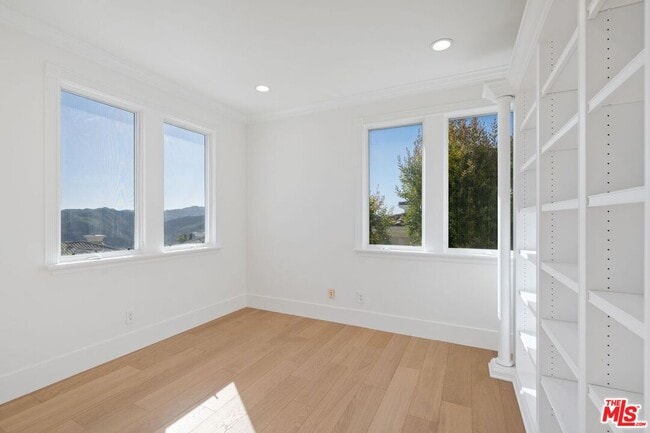 Building Photo - 16649 Cll Haleigh
