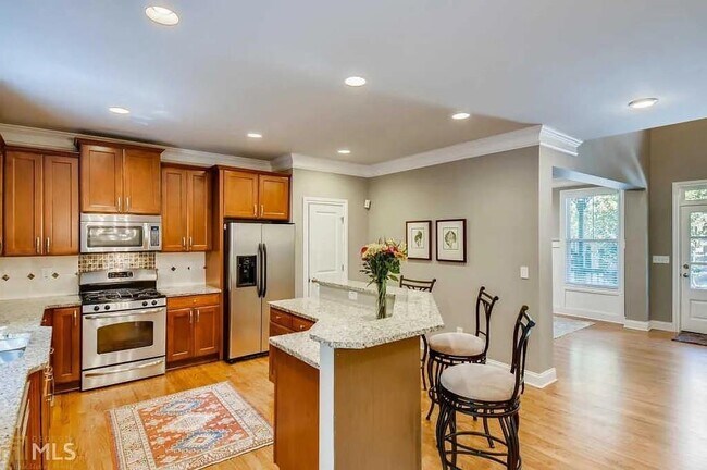 Building Photo - 1655 Habershal Dr NW
