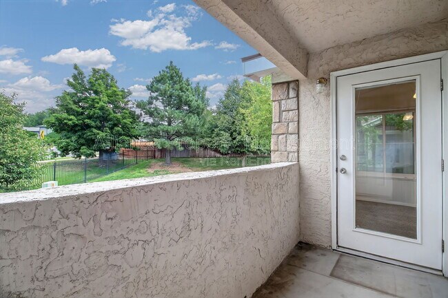 Building Photo - 3890 Strawberry Field Grove