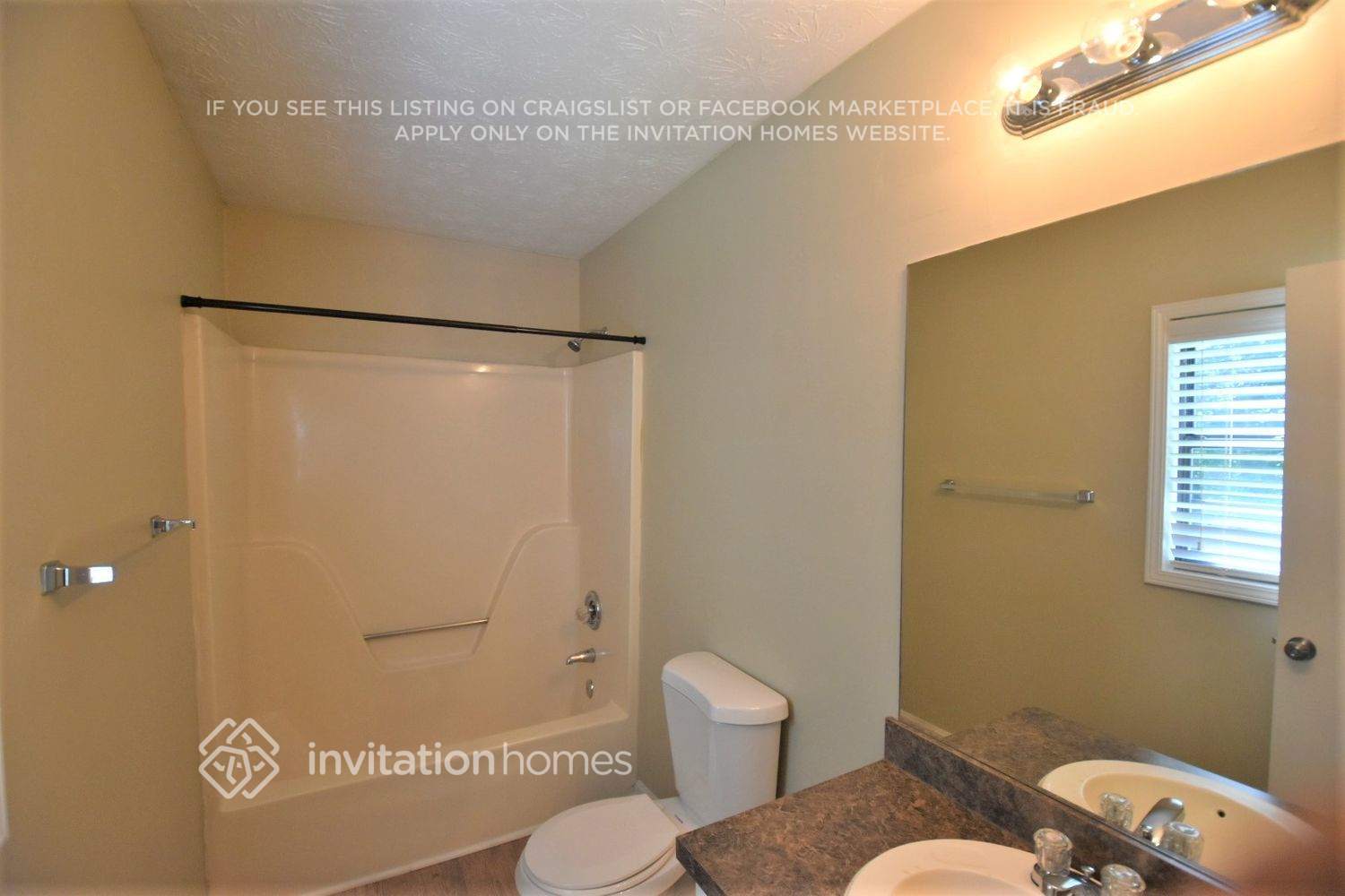 Building Photo - 1617 Eric Cir