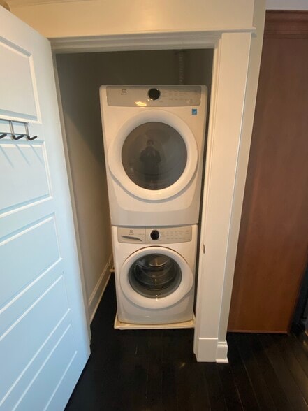 Building Photo - 1231 Bardstown Rd