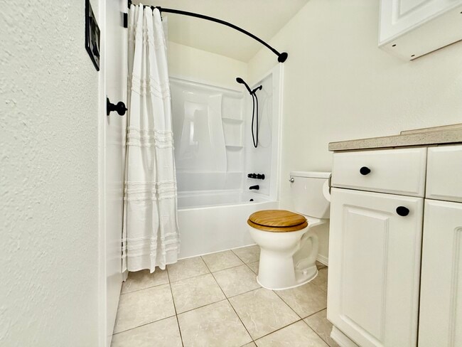 Building Photo - 20301 71st St E