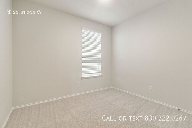 Building Photo - 10243 Band Wagon