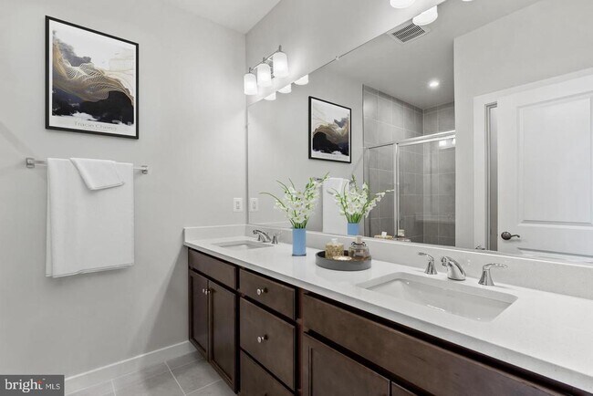 Building Photo - 1791 Cherry Birch St