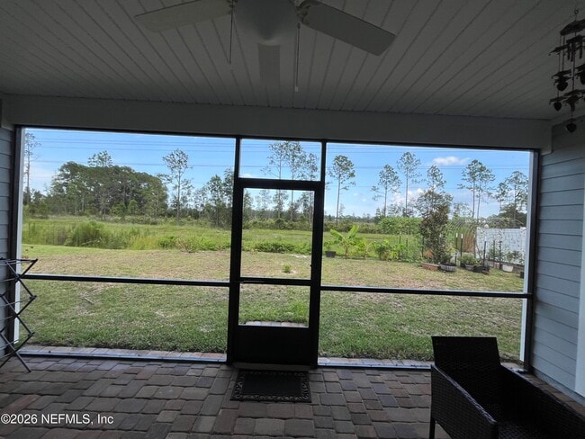 Building Photo - 211 Diamondback Ave