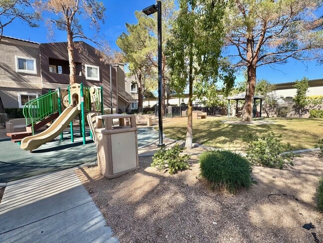 Building Photo - SOUTHWEST LAS VEGAS CONDO WITH 2 BD AND 2 FB