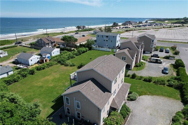 Building Photo - 11 Defelice Rd