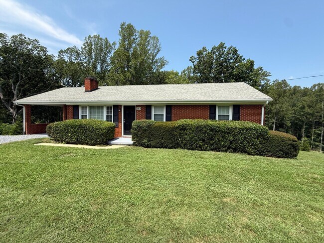 Building Photo - 369 Pleasant Hill Rd