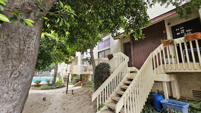 Building Photo - 8283 Willis Ave
