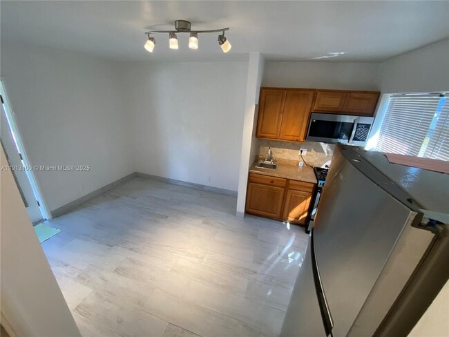 Building Photo - 1723 Liberty St