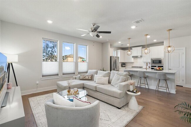 Building Photo - 8419 Laughlin Ln