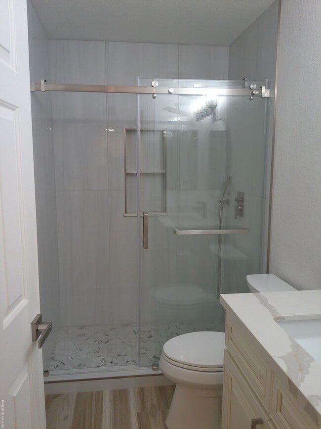 Building Photo - Stunning Lake Havasu Rental 4 BR/ 3BA Pool Home Backing to Park