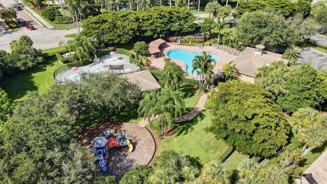 Building Photo - 5029 Starblaze Dr