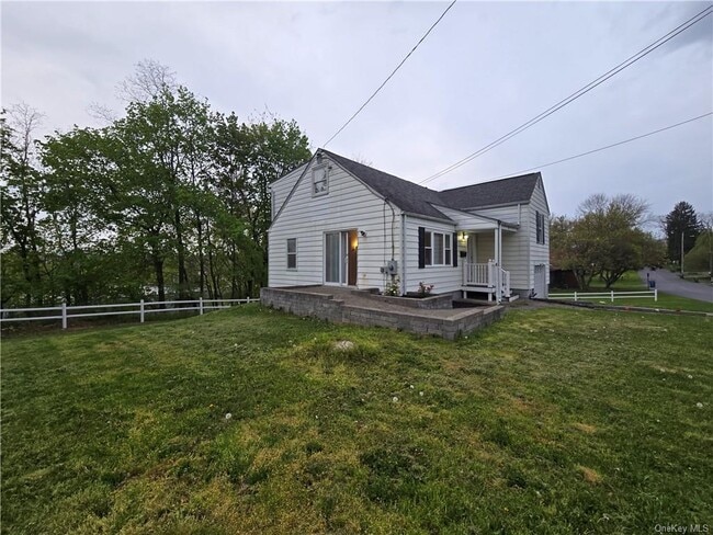 Building Photo - 17 Catskill Ave