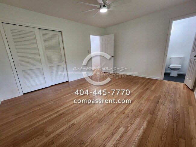 Building Photo - 2636 Whiteleigh Ct NE