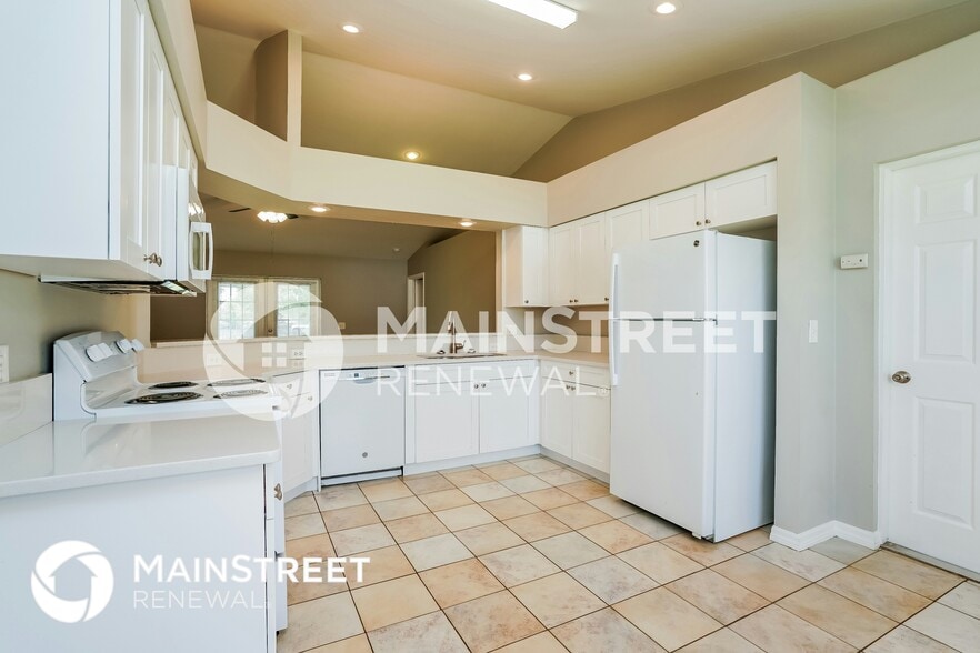 Building Photo - 8434 Blackberry Rd