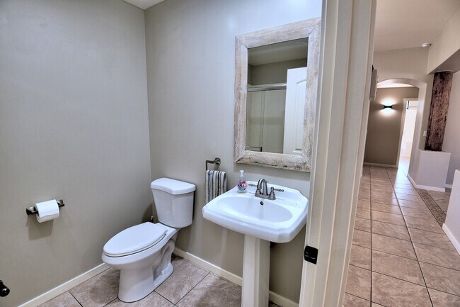 Building Photo - 27115 N 44th St