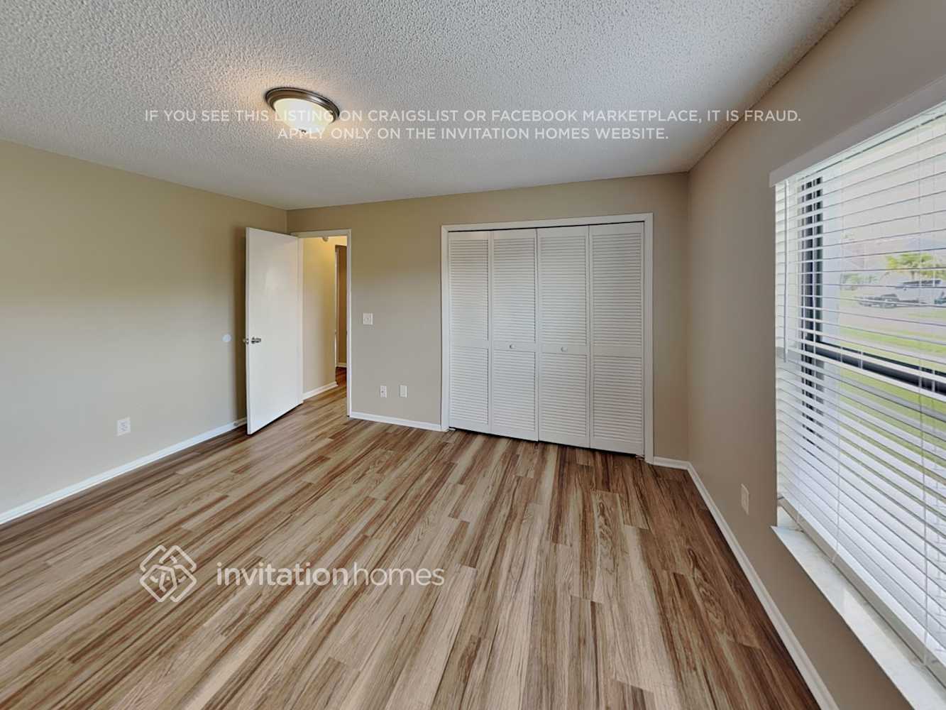 Building Photo - 2206 Fairmont Cir