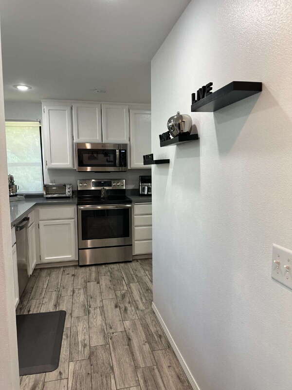 Building Photo - 11818 NE 105th Ct