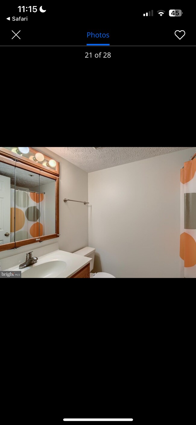 Building Photo - 1339 Greenbriar Cir