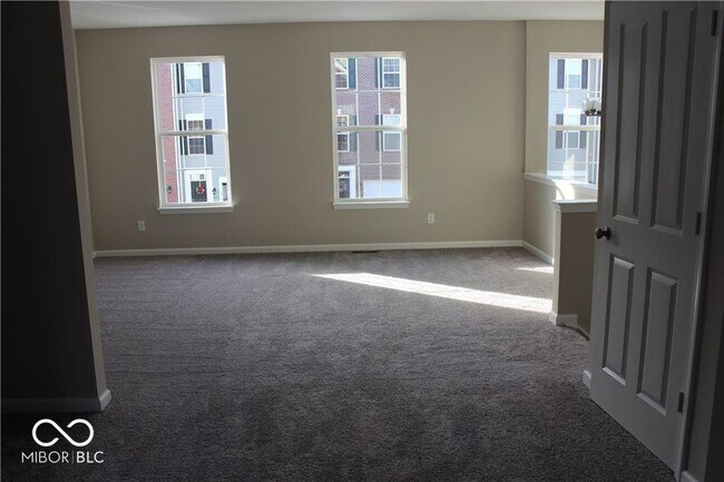 Building Photo - 13069 Raritan Dr