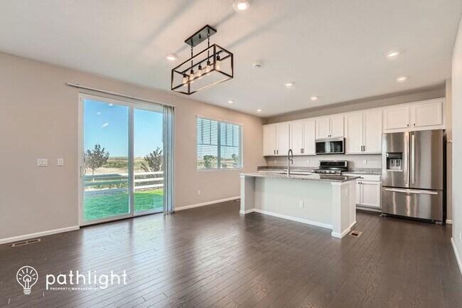 Building Photo - 720 Penstemon Dr