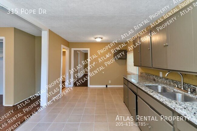 Building Photo - 315 Pope Dr