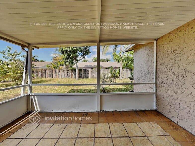 Building Photo - 8121 NW 44th Ct