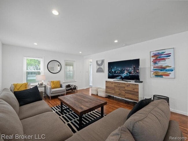 Building Photo - 1428 Bennaville Ave