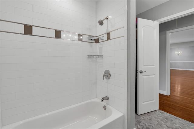 Building Photo - 4628 Surf Dr