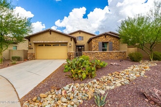 Building Photo - 17826 W Gold Poppy Way