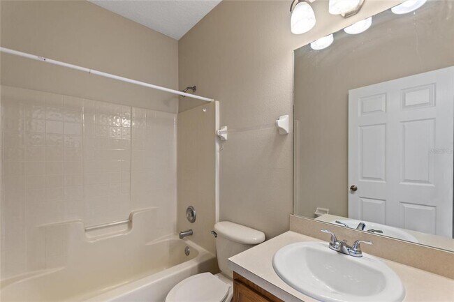 Building Photo - 326 Cotswold Cir
