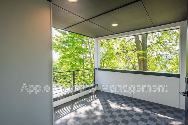 Building Photo - 1569 NW 63rd St