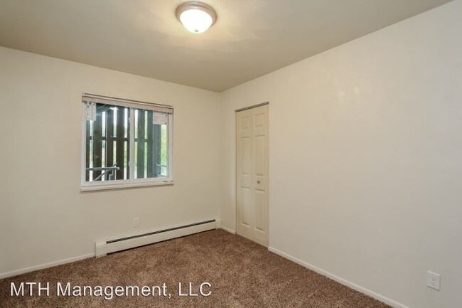 Building Photo - 1 br, 1 bath Apartment - 1605 Bacon Avenue