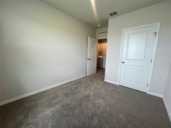 Building Photo - 2613 Fetlock Run