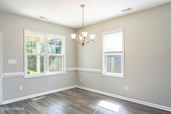 Building Photo - 166 Belshaw Ct