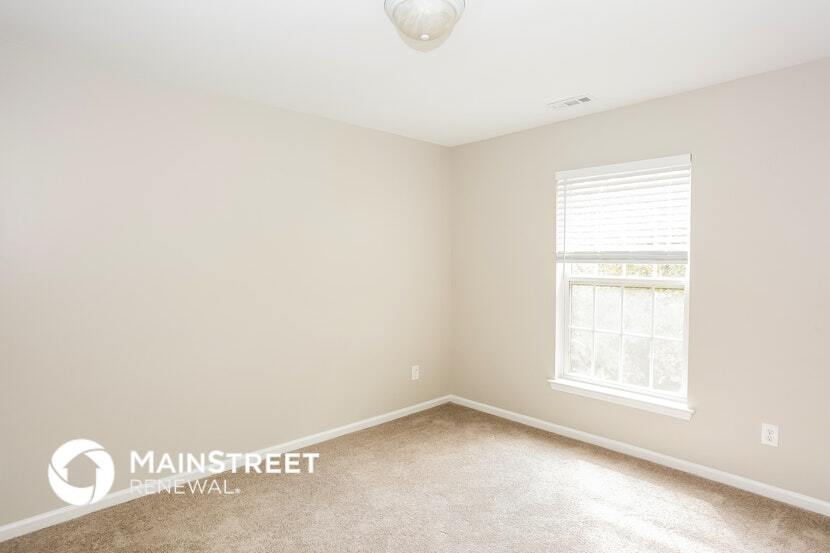 Building Photo - 5708 Shining Oak Ln