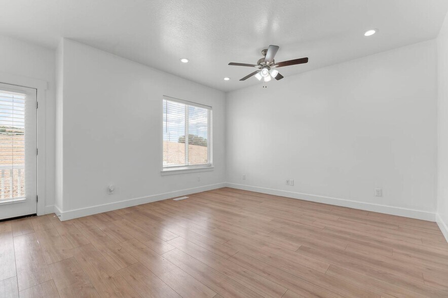 Building Photo - 16042 S Bodmin Way
