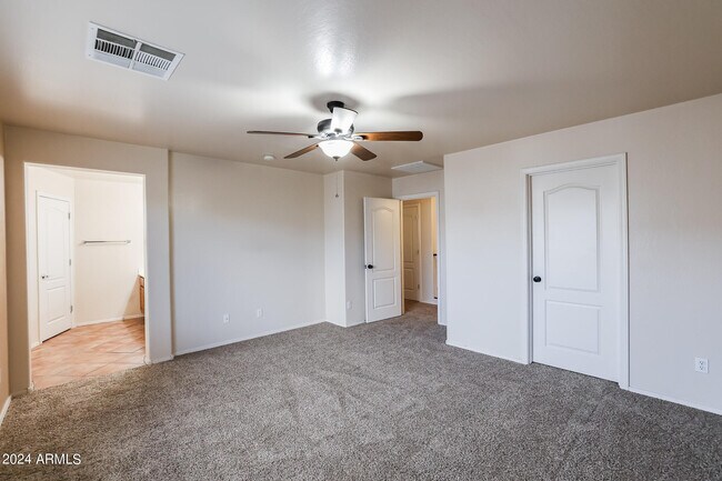 Building Photo - 14944 N 174th Dr