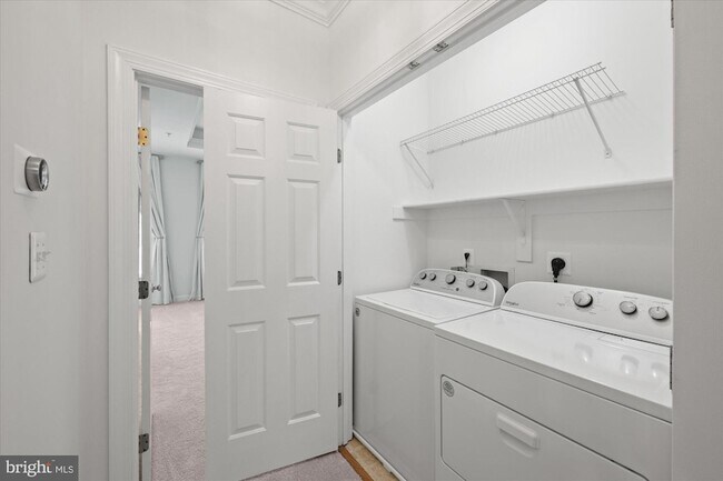 Building Photo - 5015 Waple Ln
