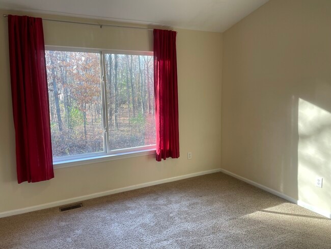 Building Photo - 1727 Andover Blvd