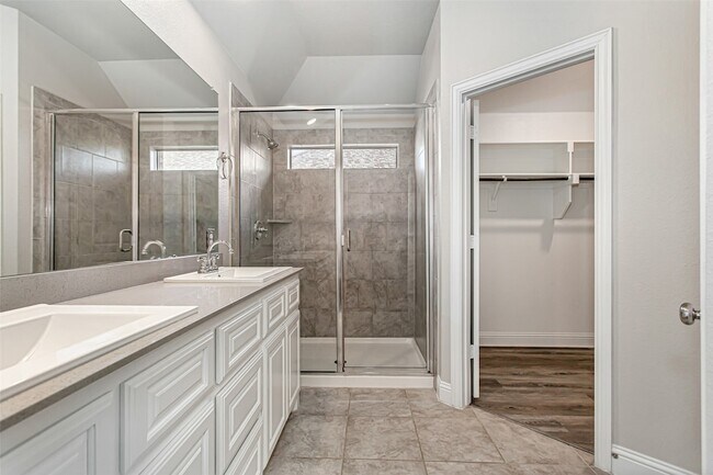 Building Photo - 1203 Rendyn St